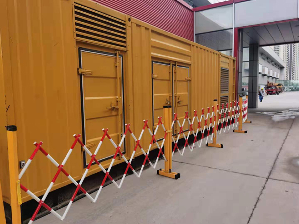 和田租赁发电机发电机油箱使用后要定期清除油箱底部沉淀的杂质