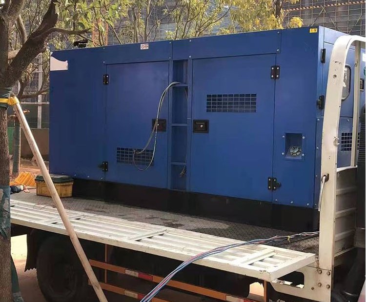 和田柴油发电机组空气滤清器多久更换一次？