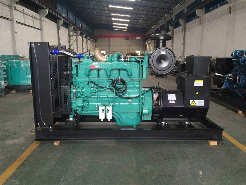 和田发电机出租租赁如何保证柴油发电机组的正常运行？