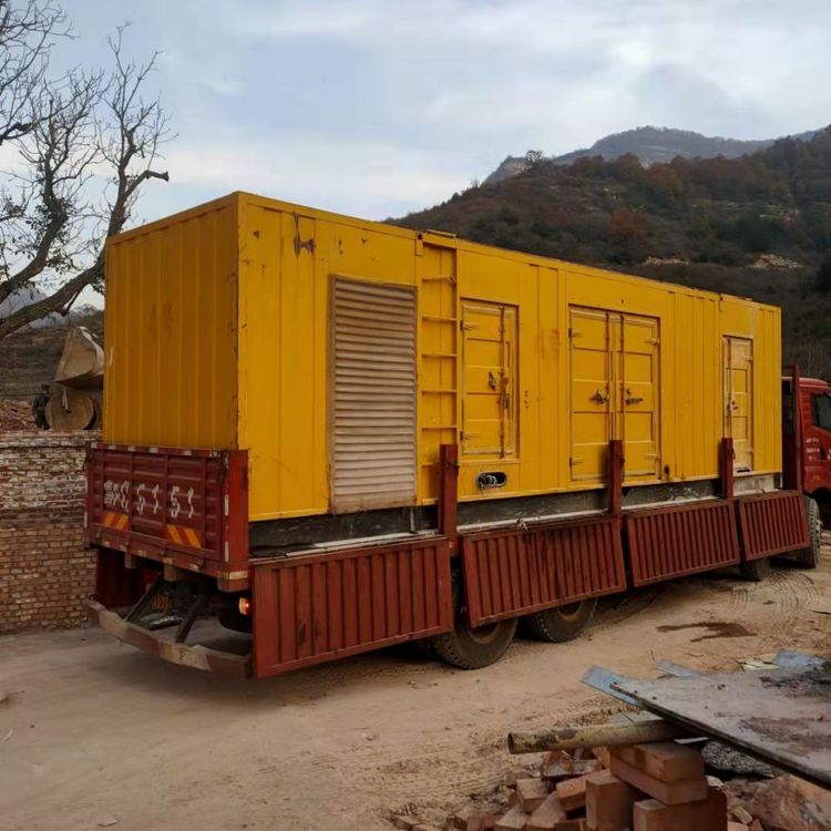 和田200kW 发电机组在带电阻性负载时，输出功率会受到哪些因素的影响？