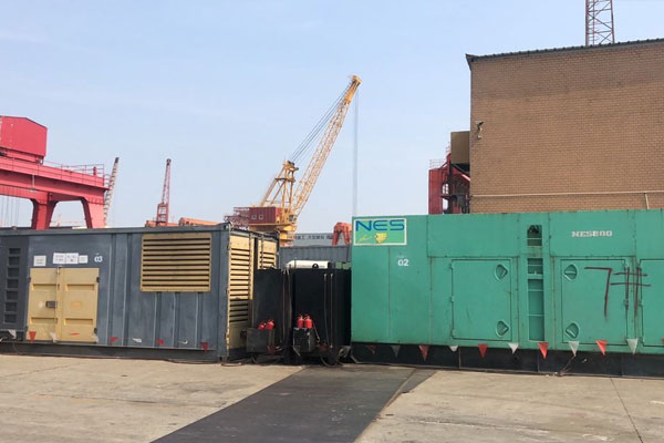 和田发电机出租空气滤清器的清洁频率是多少？