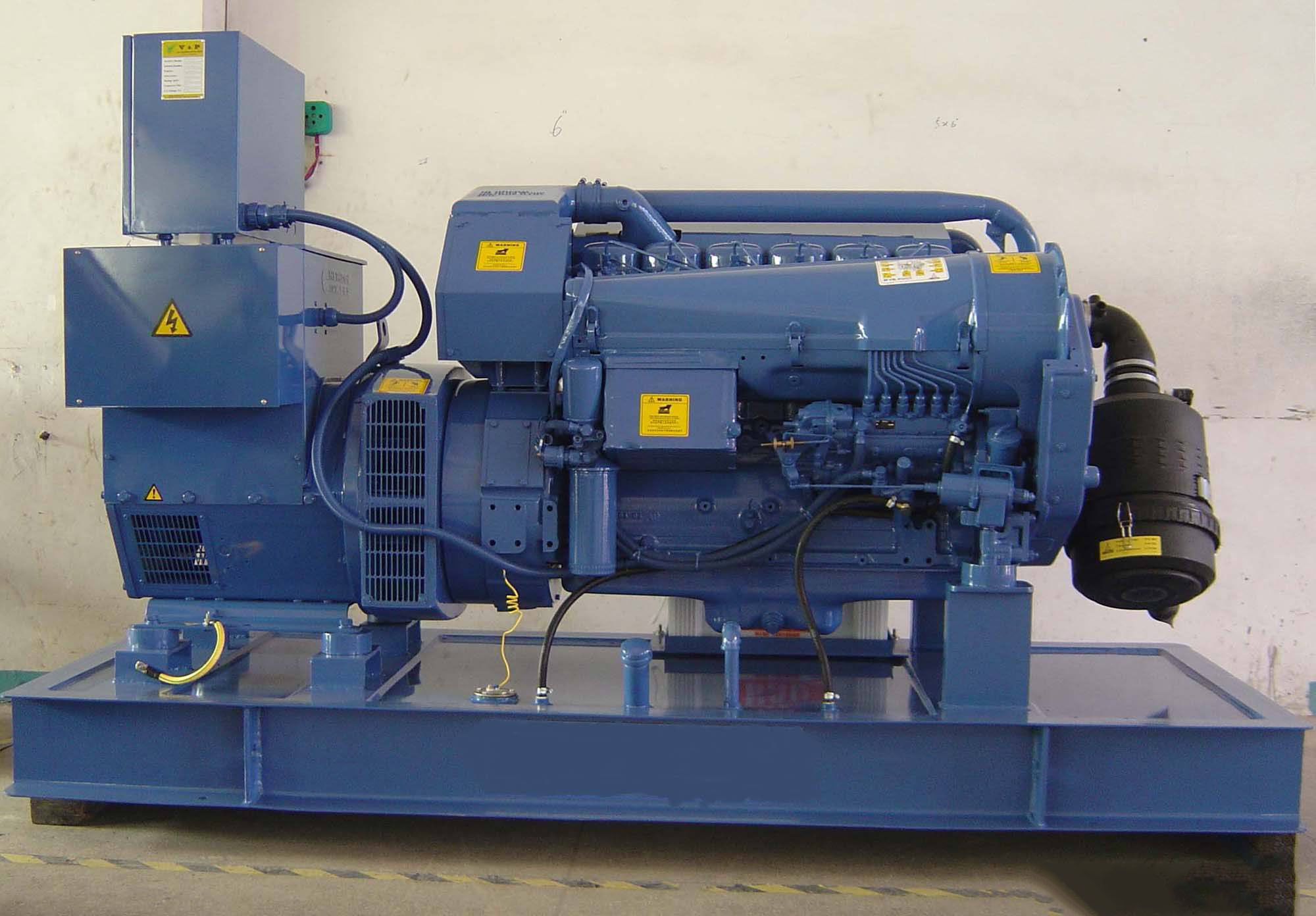 和田汽油发电机组冬季启动前,电瓶需要做哪些检查和维护?