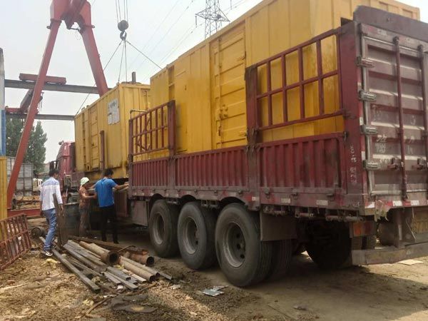 和田更换水冷式机油散热器密封件的操作步骤是怎样的？